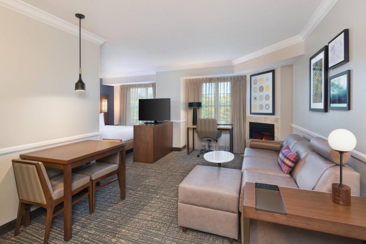 Residence Inn By Marriott State College Exterior photo