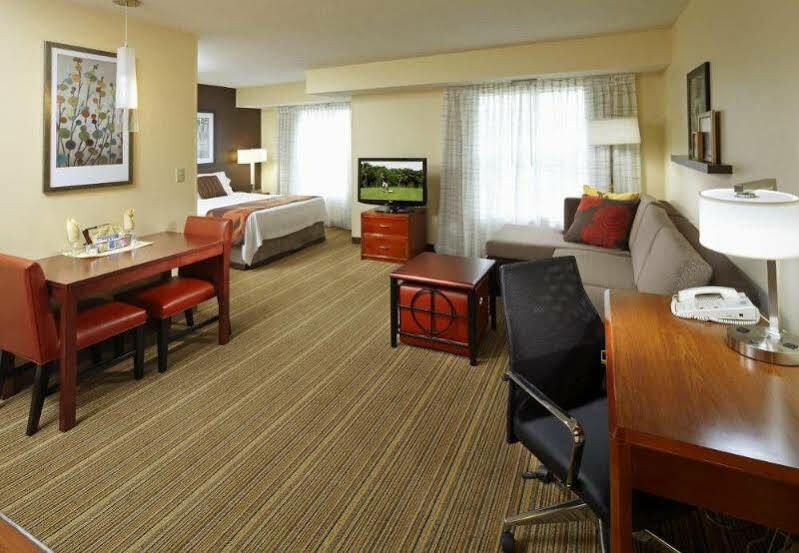 Residence Inn By Marriott State College Exterior photo